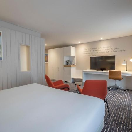 The Morrison Dublin, Curio Collection By Hilton Hotel Екстериор снимка