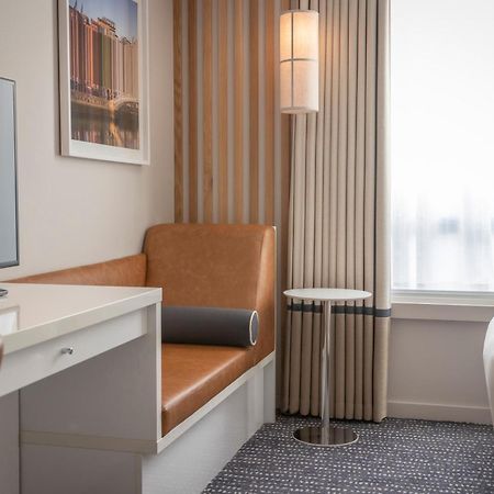 The Morrison Dublin, Curio Collection By Hilton Hotel Екстериор снимка