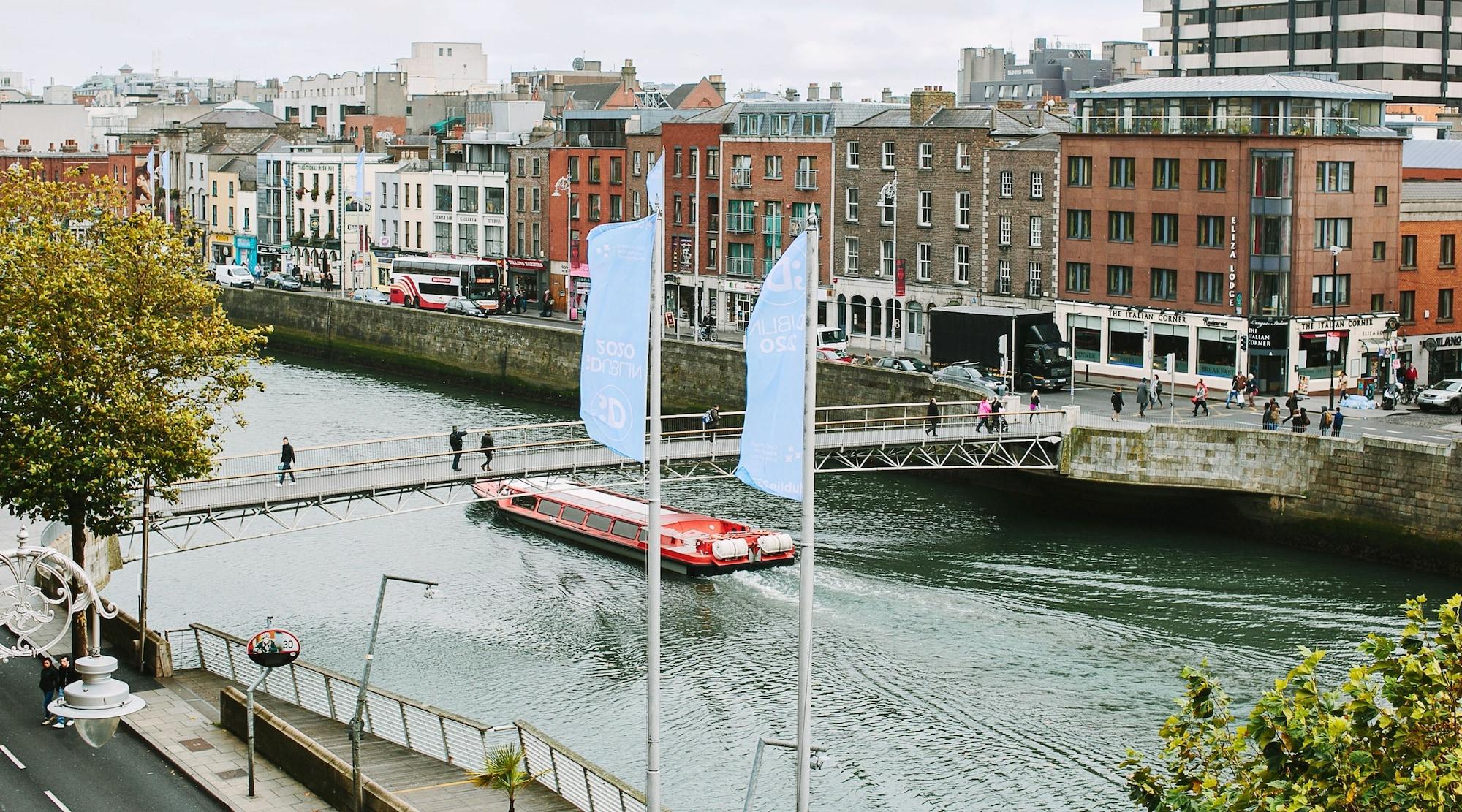 The Morrison Dublin, Curio Collection By Hilton Hotel Екстериор снимка The Liffey in Dublin