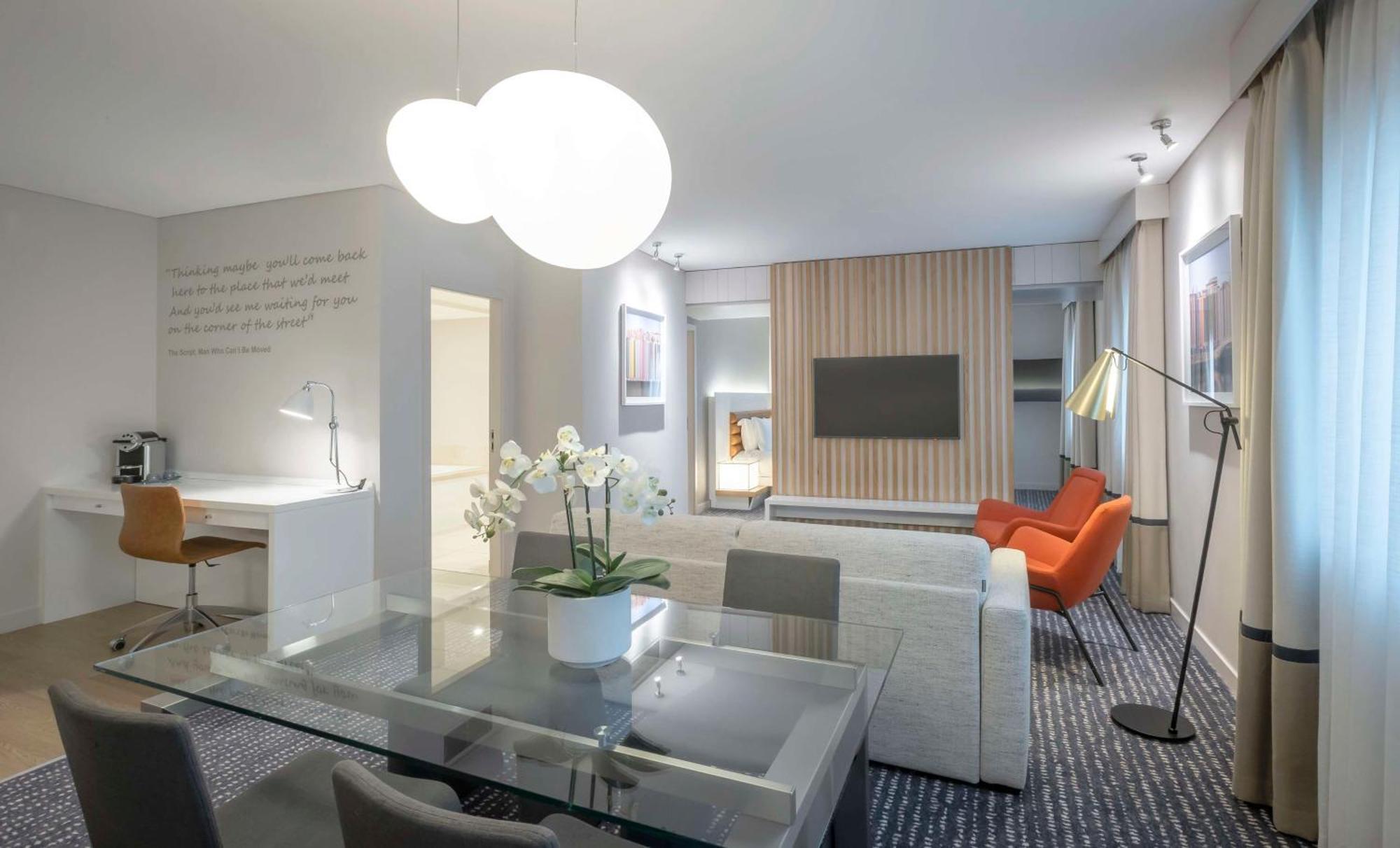 The Morrison Dublin, Curio Collection By Hilton Hotel Екстериор снимка