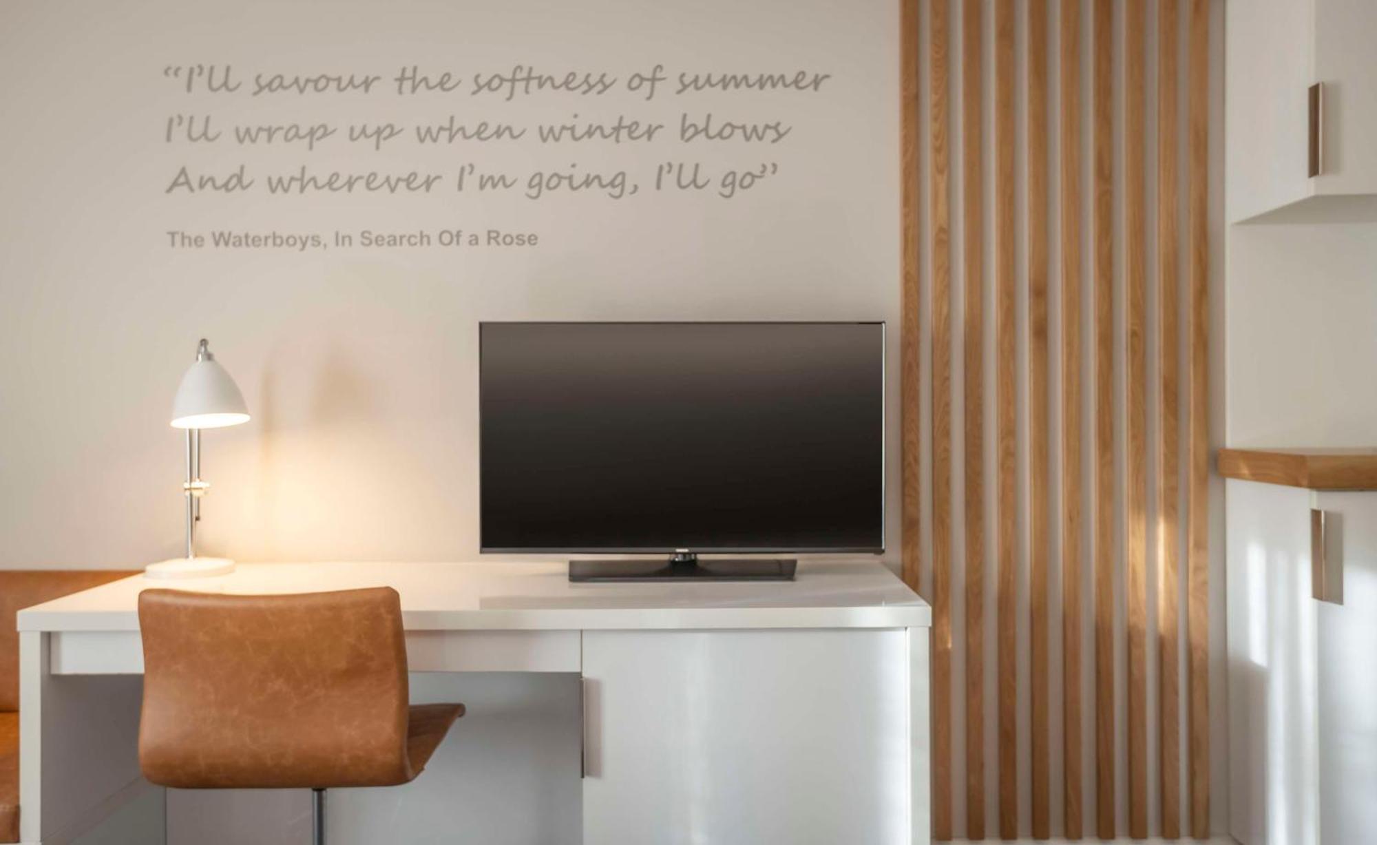 The Morrison Dublin, Curio Collection By Hilton Hotel Екстериор снимка
