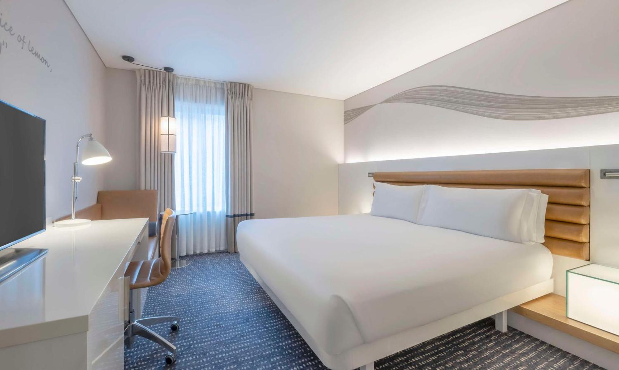 The Morrison Dublin, Curio Collection By Hilton Hotel Екстериор снимка
