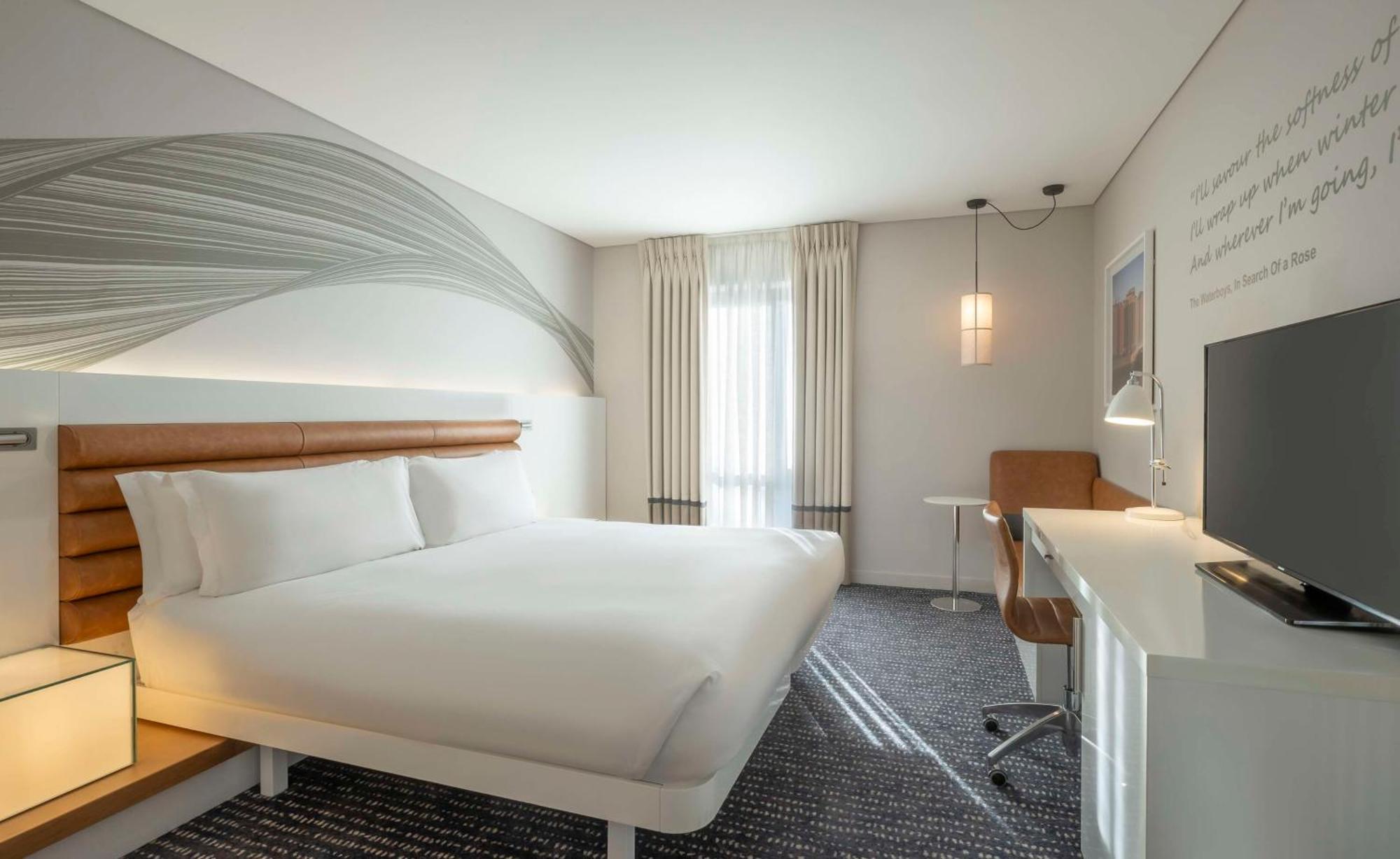 The Morrison Dublin, Curio Collection By Hilton Hotel Екстериор снимка