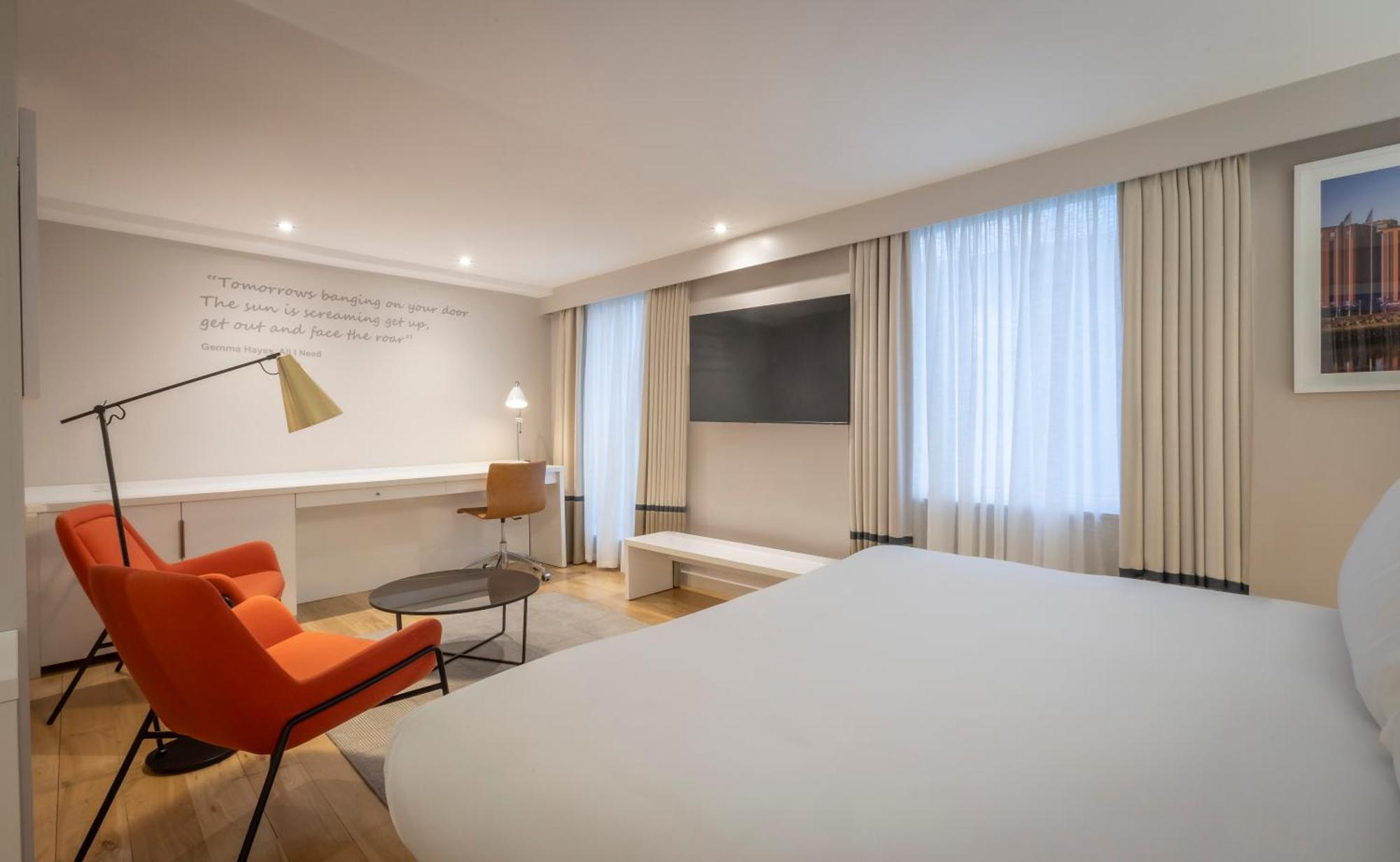 The Morrison Dublin, Curio Collection By Hilton Hotel Екстериор снимка