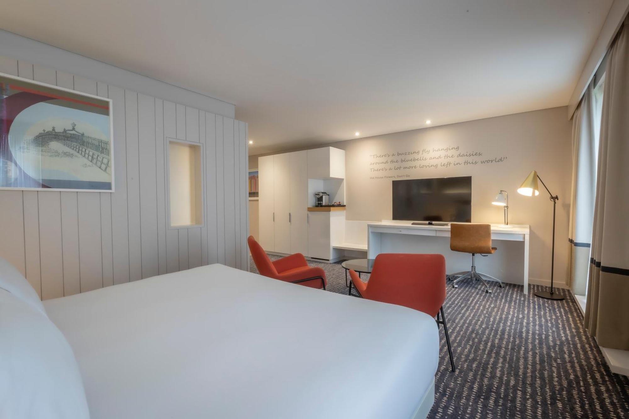The Morrison Dublin, Curio Collection By Hilton Hotel Екстериор снимка